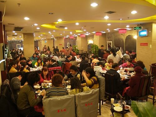 2019年上半年餐飲行業(yè)增幅9.3%，餐飲行業(yè)發(fā)展趨勢(shì)